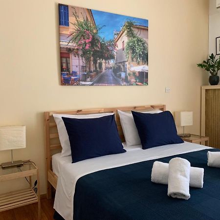Renovated Cozy Apartment Near To Acropolis アテネ エクステリア 写真