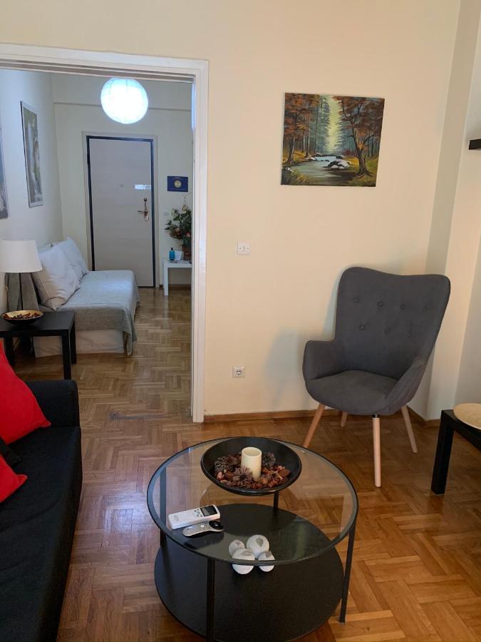 Renovated Cozy Apartment Near To Acropolis アテネ エクステリア 写真