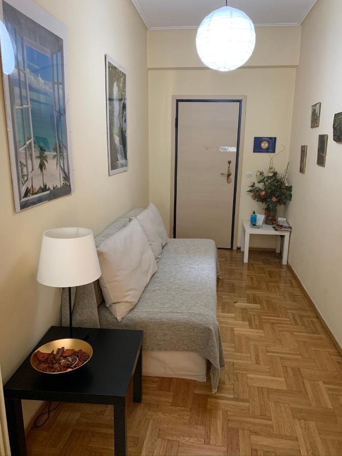 Renovated Cozy Apartment Near To Acropolis アテネ エクステリア 写真