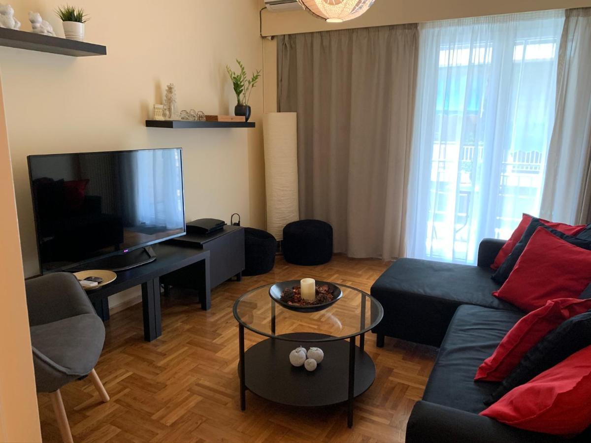 Renovated Cozy Apartment Near To Acropolis アテネ エクステリア 写真