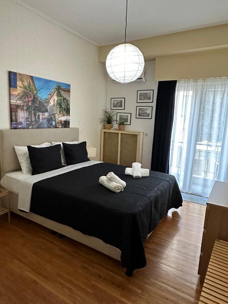 Renovated Cozy Apartment Near To Acropolis アテネ エクステリア 写真